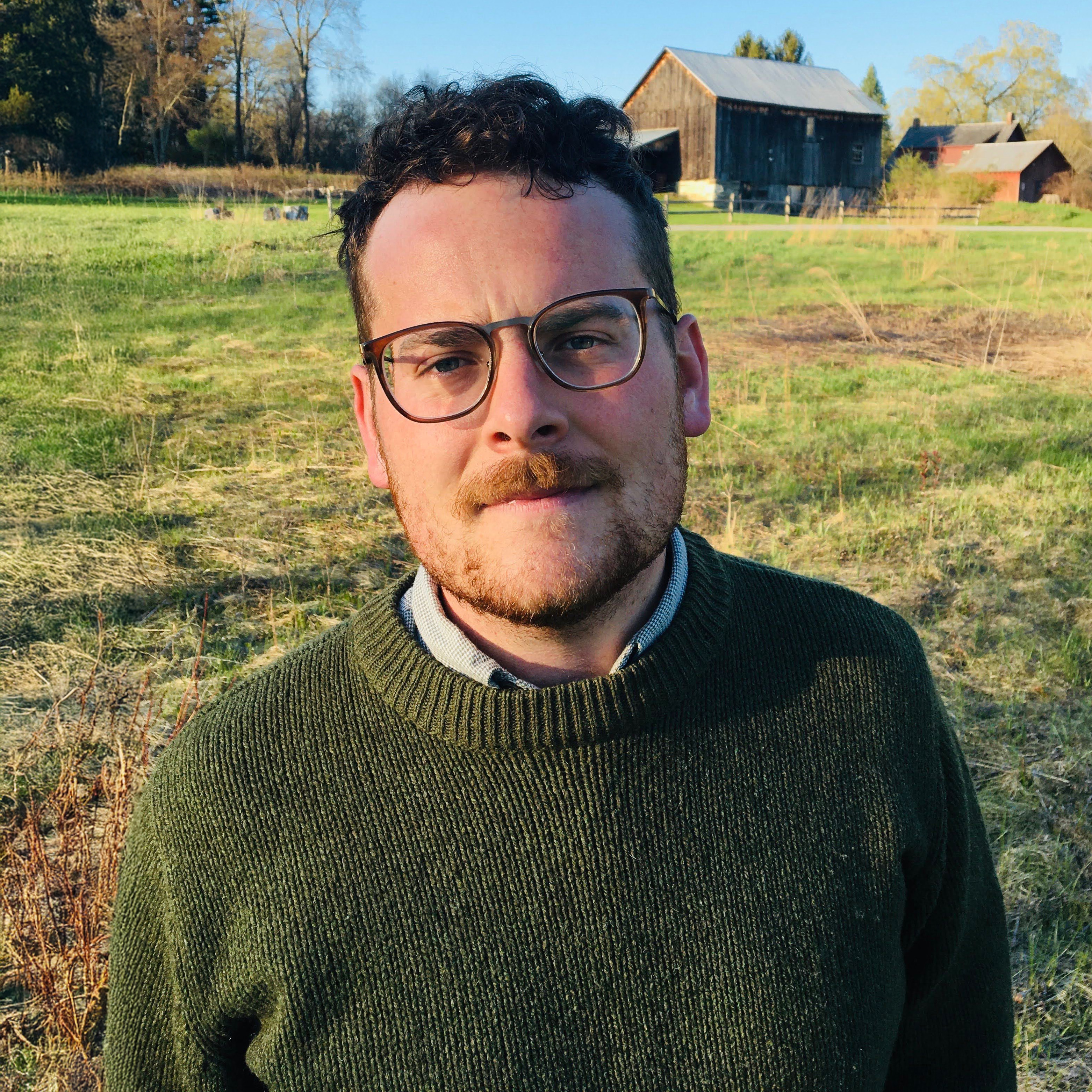 <span>Sam Walker</span>
