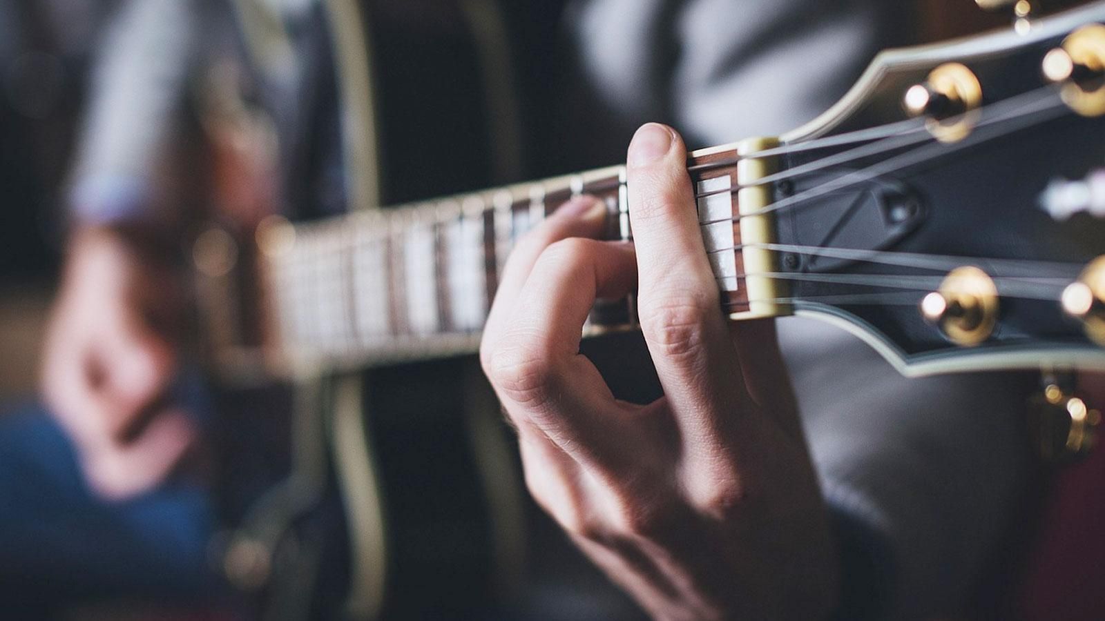 Guitar Player