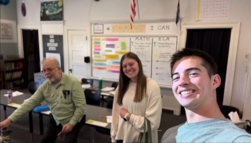 Three-students-hawthorne